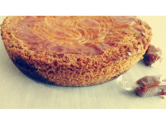 Gâteau breton au caramel
