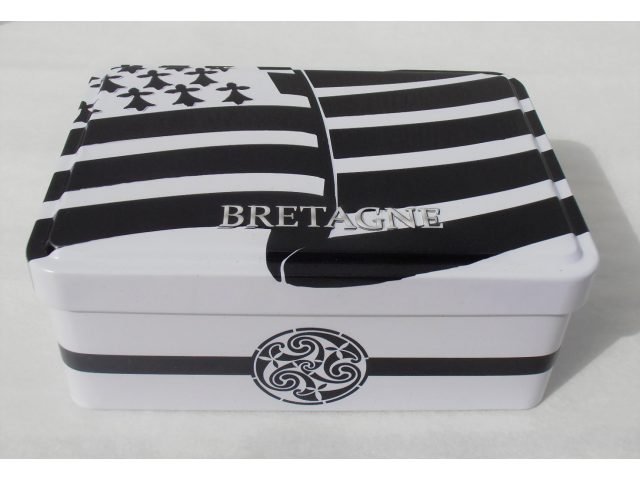 Boîte métal Drapeau Breton Caramels au beurre salé à la fleur de sel de Guérande - 170g