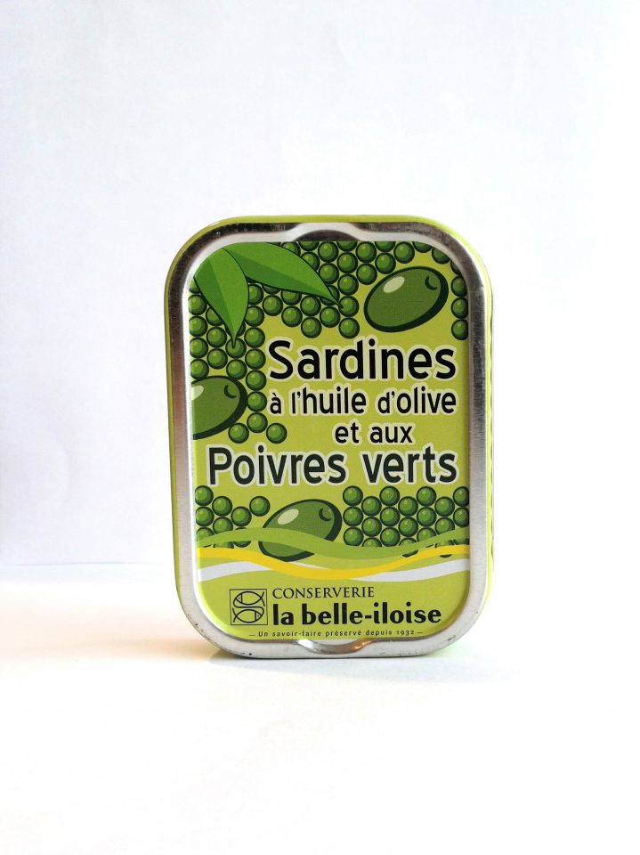 Sardines à l'huile d'olive et aux olive et aux Poivres verts